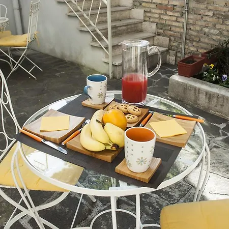 Frühstückspension Il Villino Di Penny 2*
